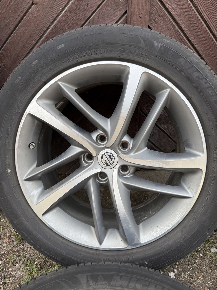 Koła letnie MG Mercedes Skoda VW Audi 235/50R18 Michelin 2021