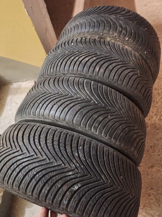 Opony zimowe michelin 225 55 r17 4szt