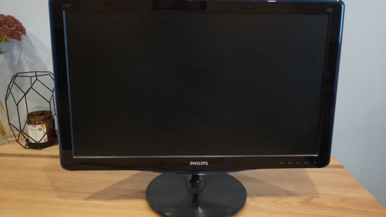 Monitor Philips model 227E3LSU/00