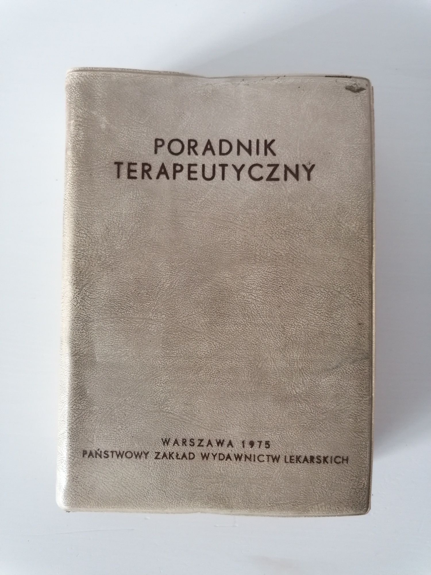 Poradnik terapeutyczny 1975