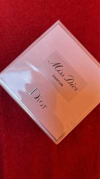 Miss Dior nowy perfum