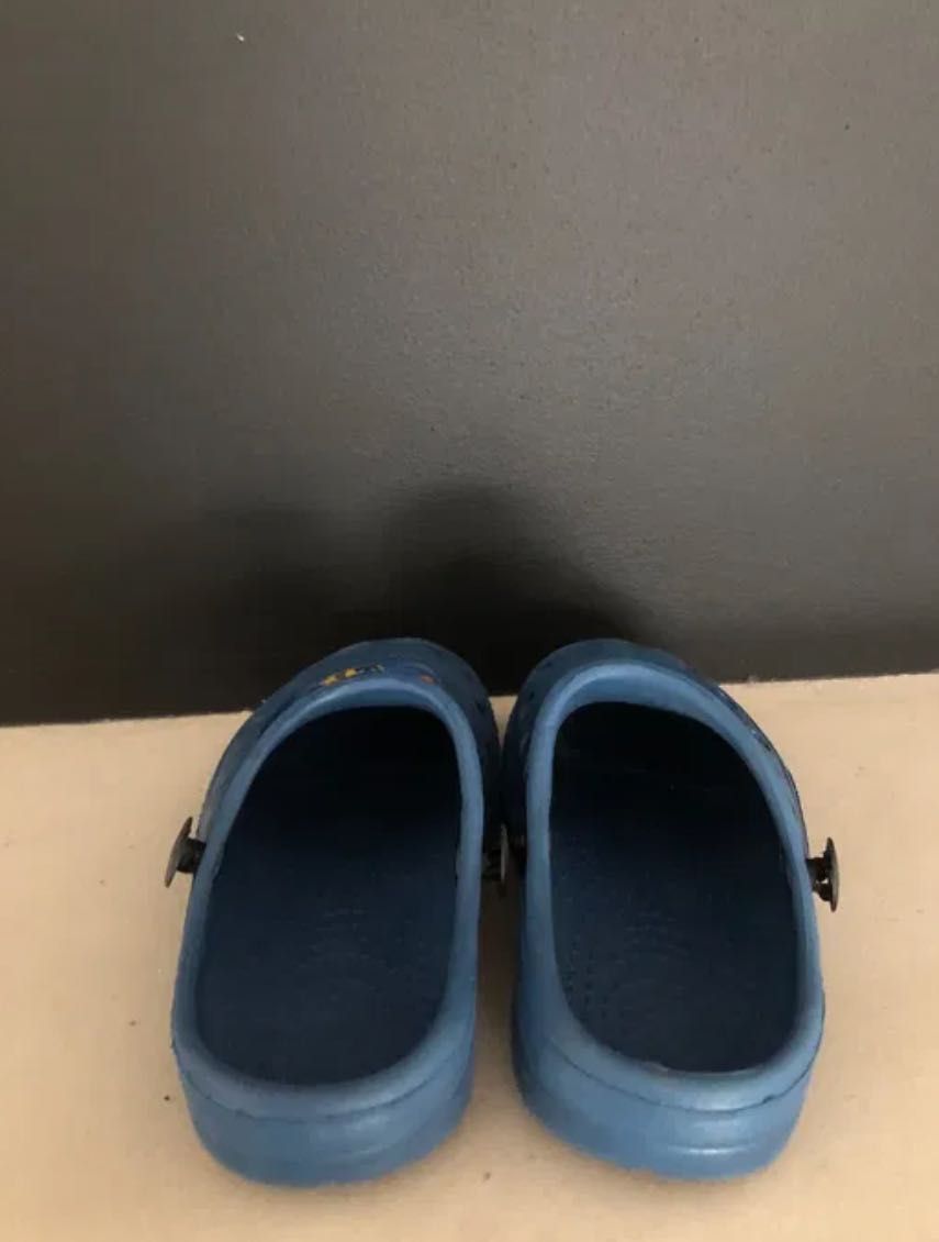 Buty Psi Patrol Chase Paw klapki basen lato 24/25 niebieskie