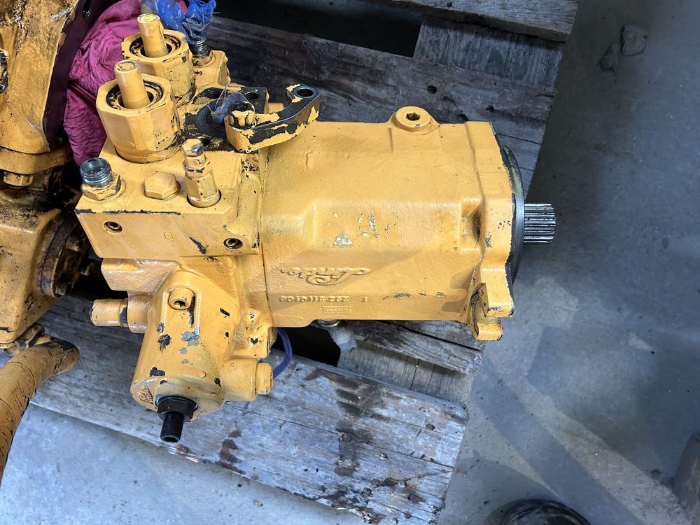 Hydromotor obrotu linde do koparki liebherr 914, 924