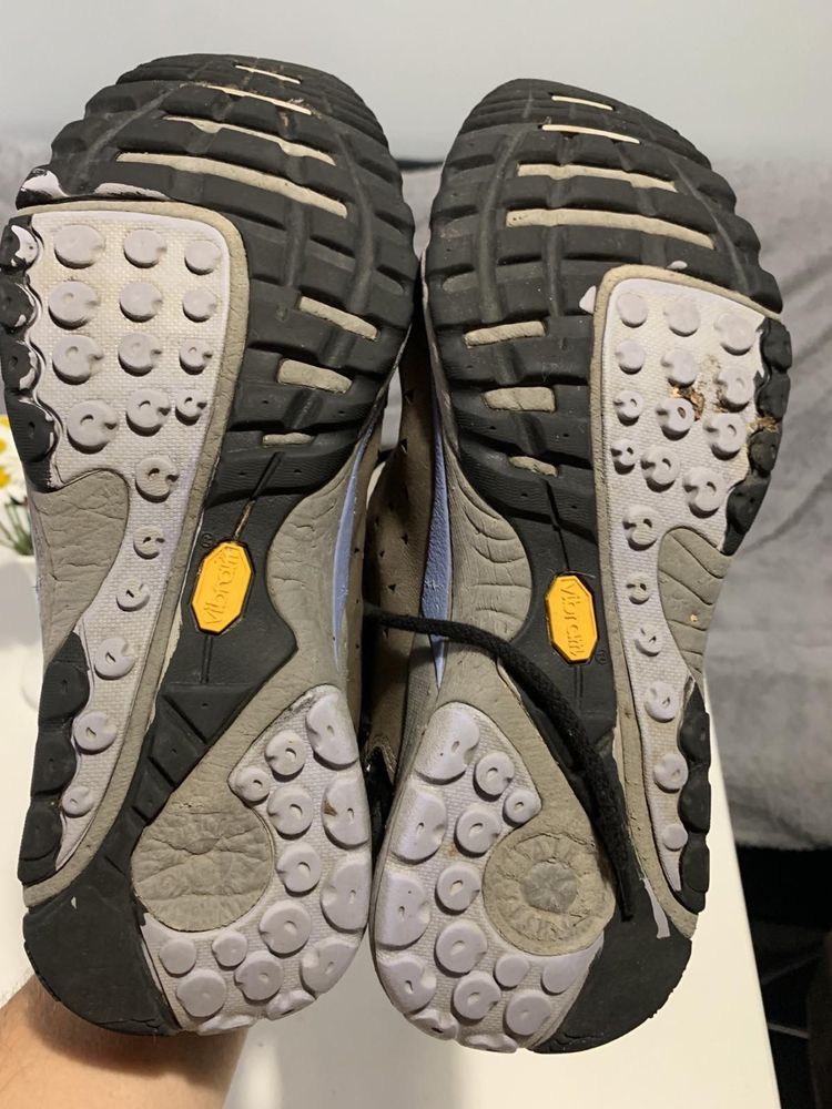 Трекінгові кросівки merrell 40р