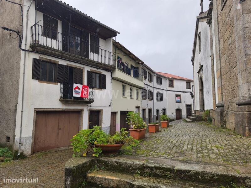 Moradia em Banda T3 / Fundão, Souto da Casa