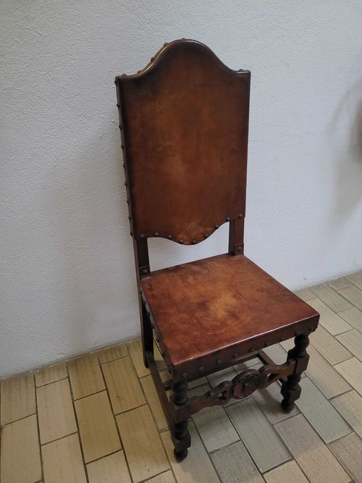 Cadeirão de Madeira (×2)