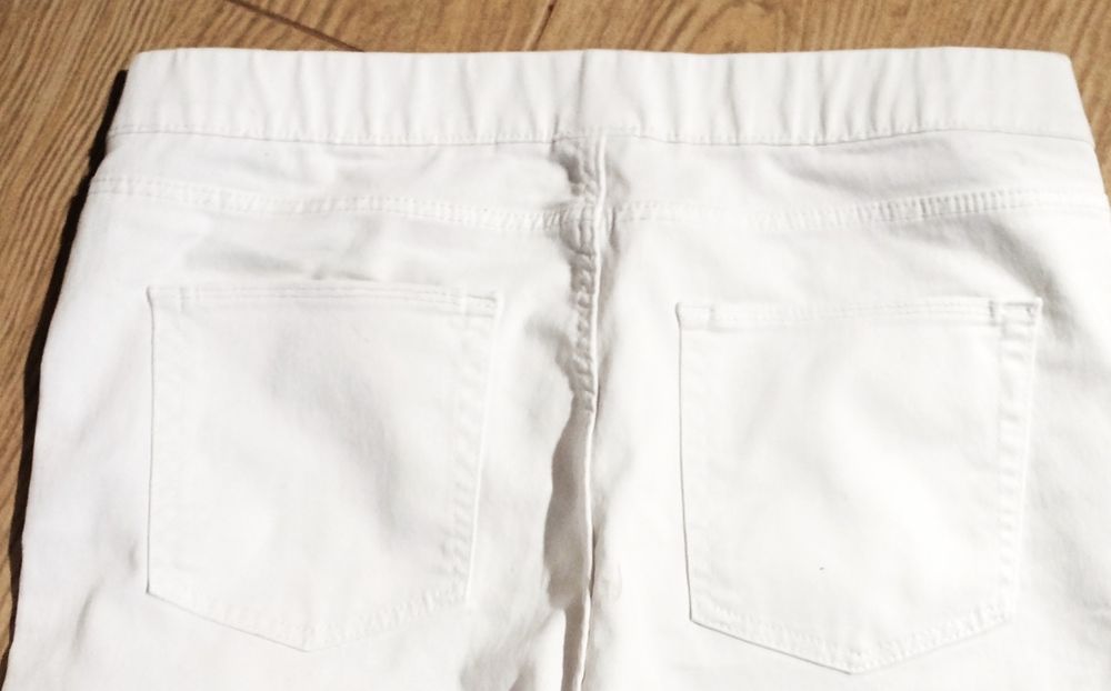 Damskie spodnie białe w rozmiarze 12