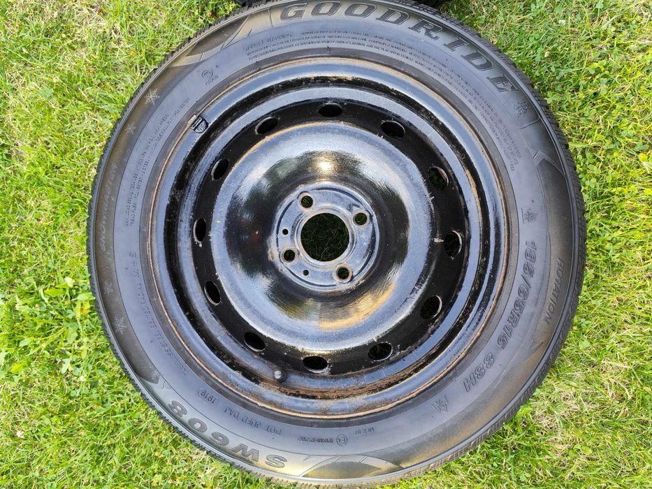 Sprzedam komplet kół zimowych 185/65R15T