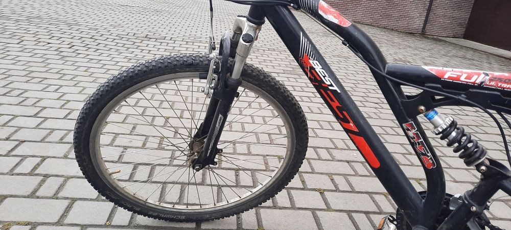 Велосипед спортивний гірський