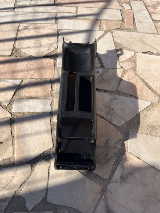 Consola usada golf 4