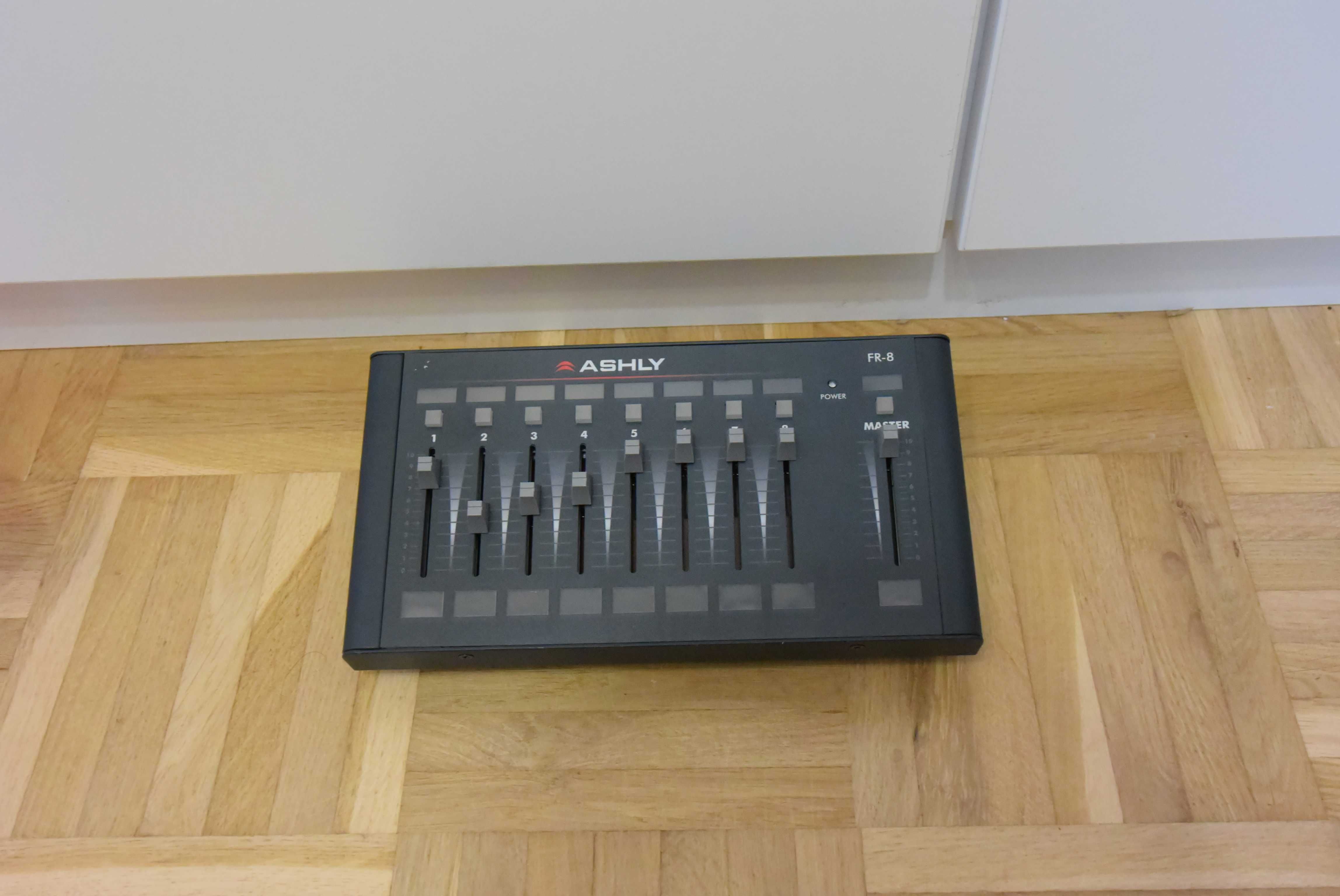 Ashly FR-8 (fader remote)