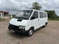 Renault Trafic 2.5D 9 lugares