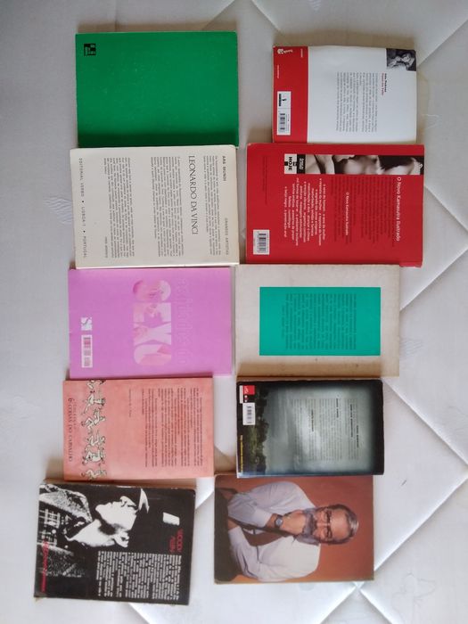 Vários (10) livros para venda, valores na descrição