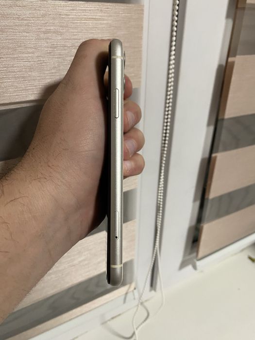 Iphone 11 64 gb білий