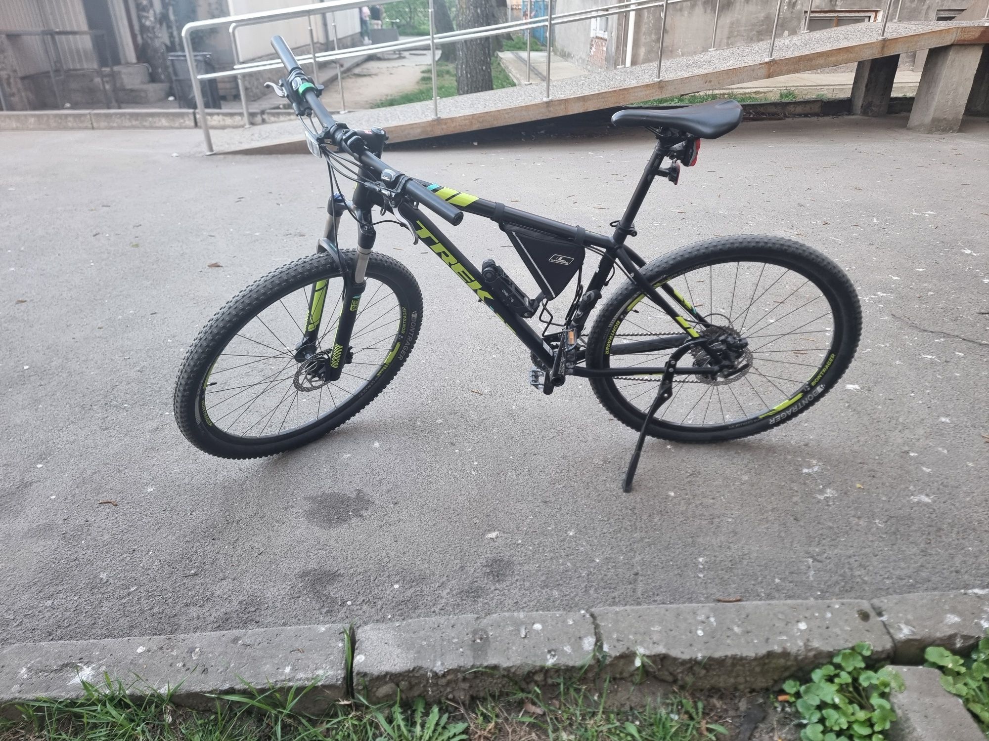 Велосипед Trek X-Caliber 9 

Розмір рами: 18.5

— 29 діаметр