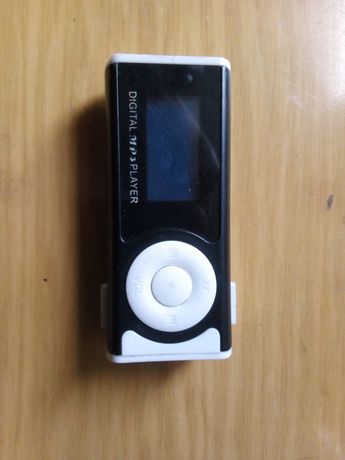 MP3 плеер с фонариком
