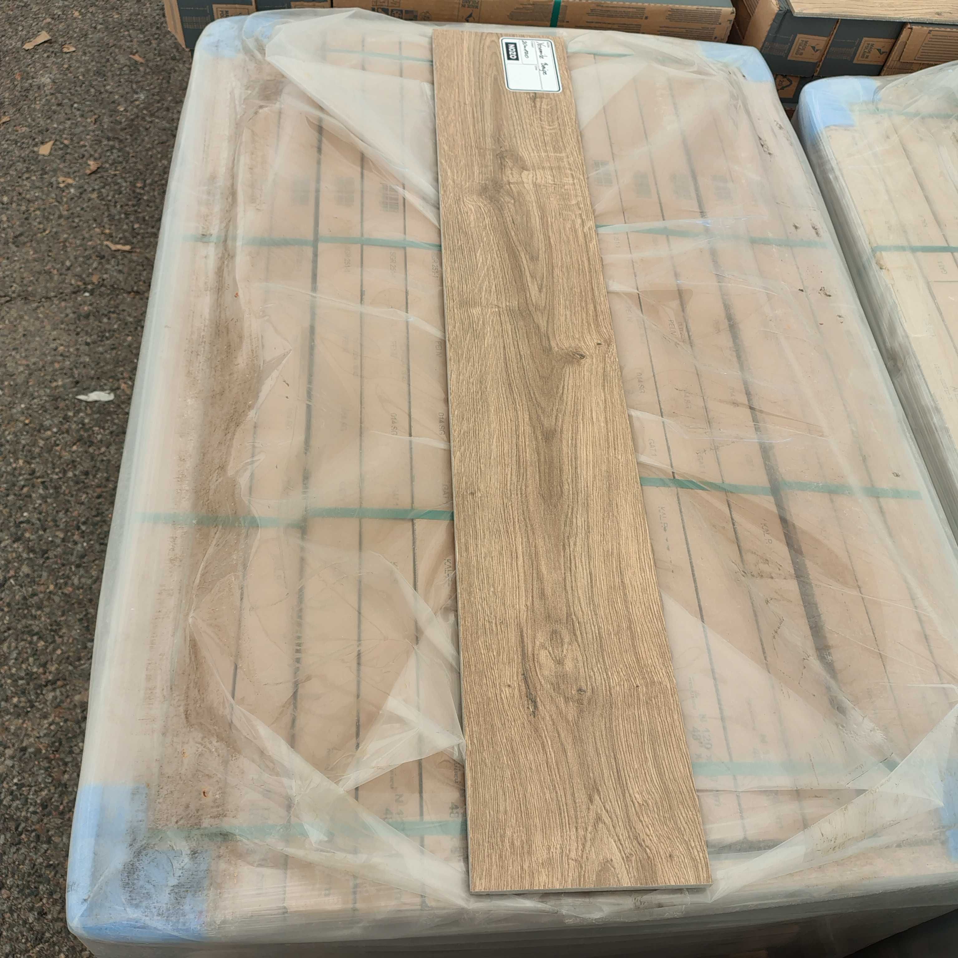 Gres Drewnopodobny Yosemite Beige 20x120 1 Gatunek