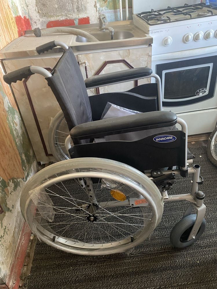 Инвалидное кресло комнатное