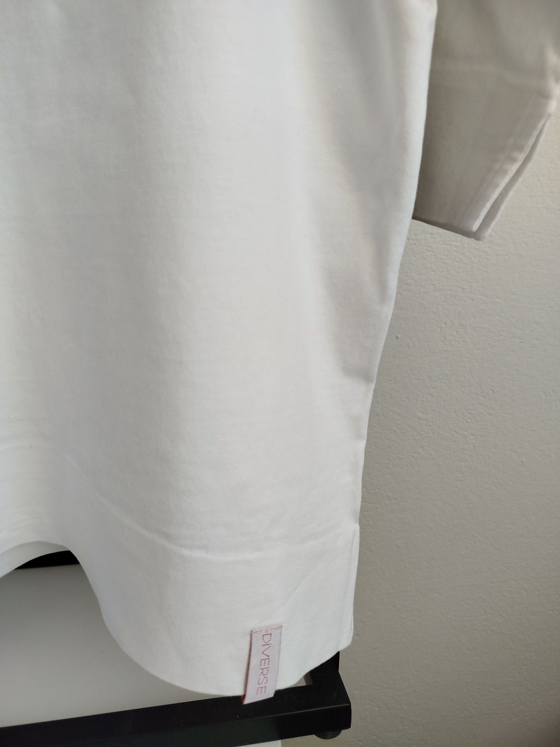 Biała koszulka bawełniana DIVERSE oversize S