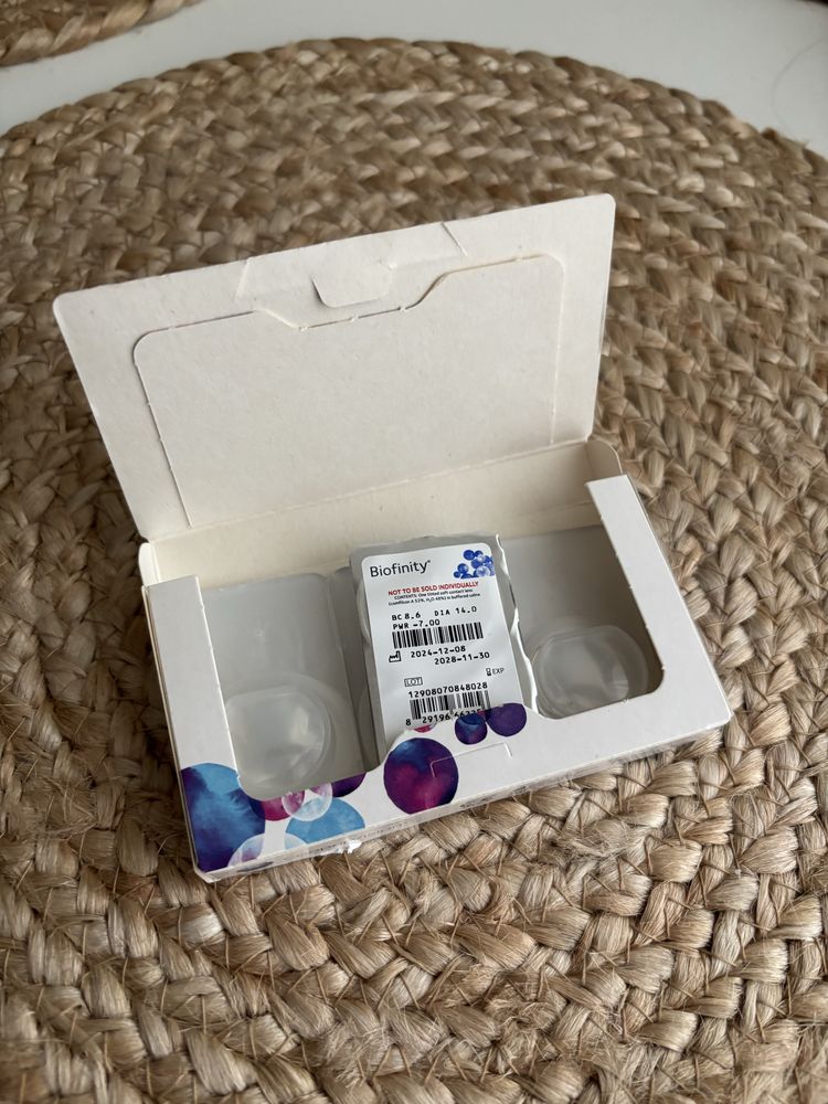 Soczewki biofinity miesięczne 4 szt. -7.00 D