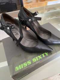 Sapatos marca Miss Sixty