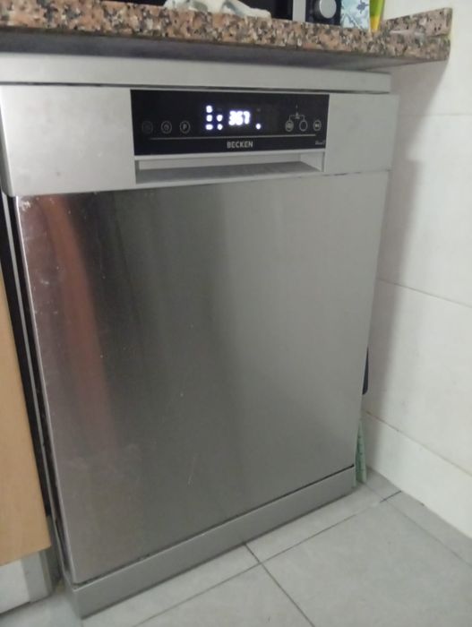 Máquina de lavar loiça Becken