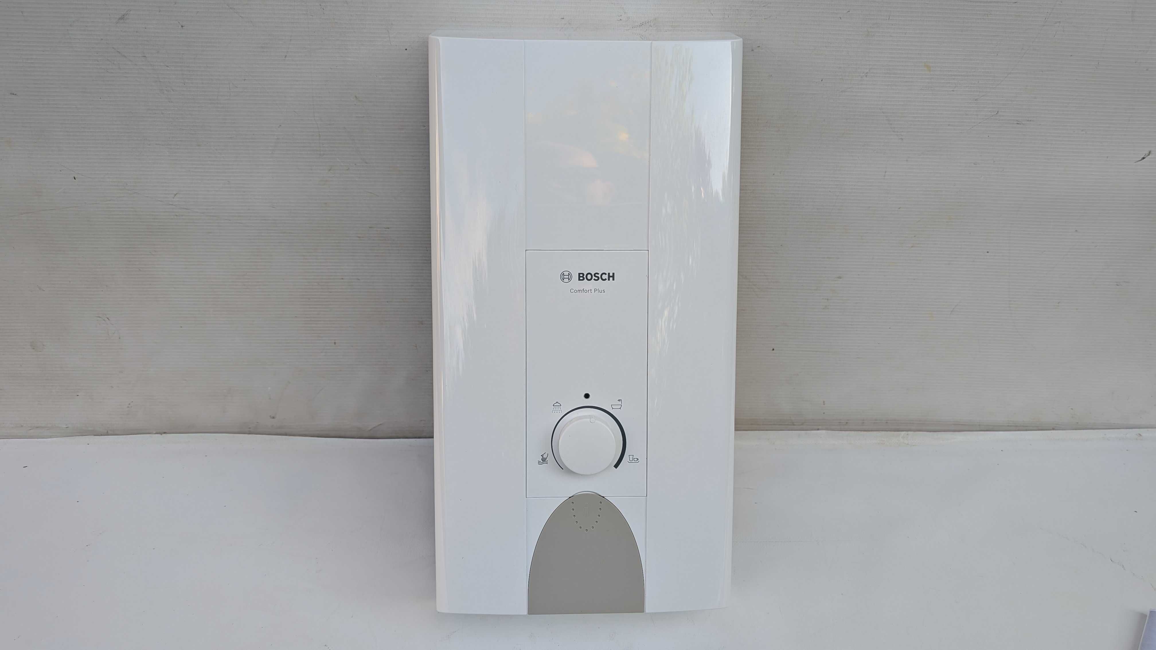 Podgrzewacz wody Bosch Tronic Comfort Plus TR5000R 24/27 EB