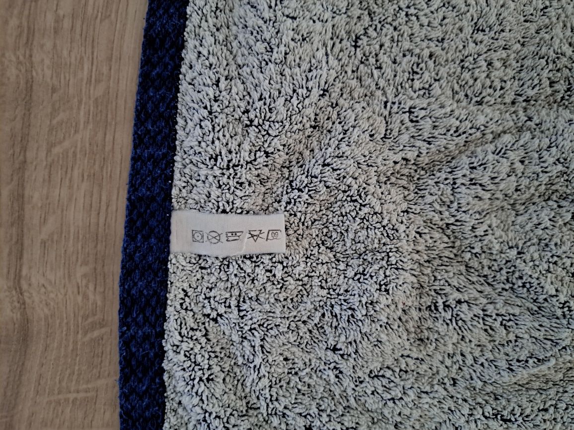 Ręcznik kąpielowy Bałtyk.