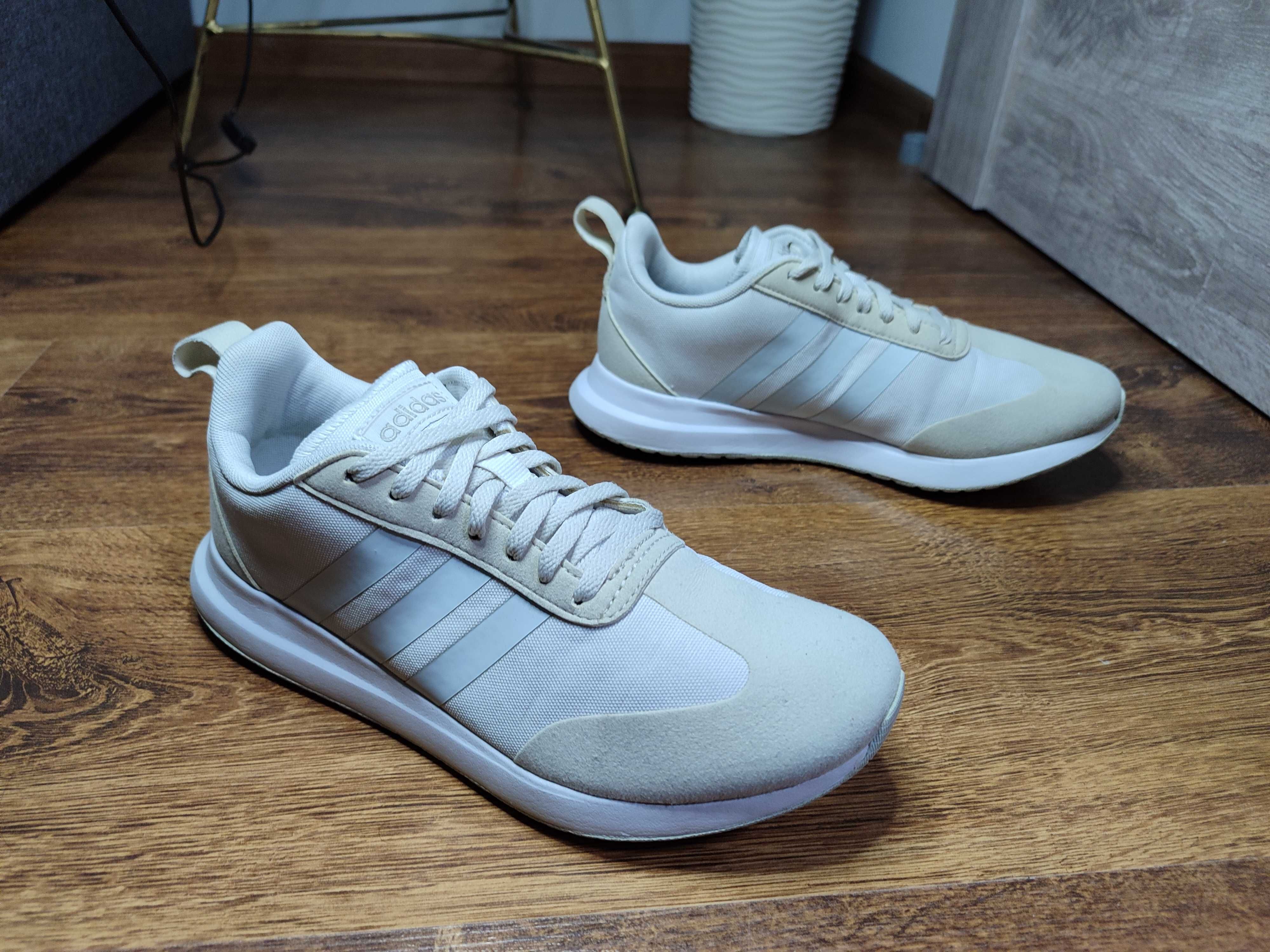 Кроссовки Adidas Running Inspired Оригинал 37р. стелька 24 см.