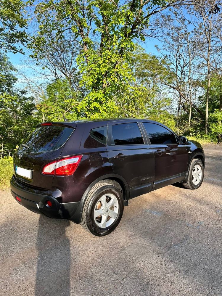 Nissan Qashqai 2011 года