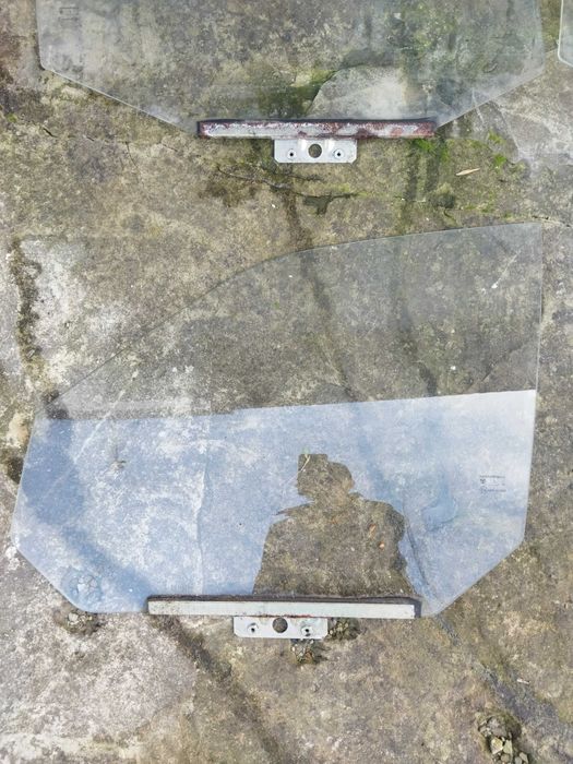 Боковое стекло ВАЗ 2110/2111/2112/2170/2172 (Приора) Дверное опускное