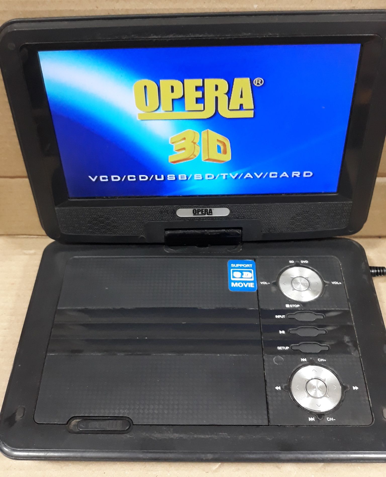 Портативный DVD-плеер Opera OP-1203D  (NextBase Phant