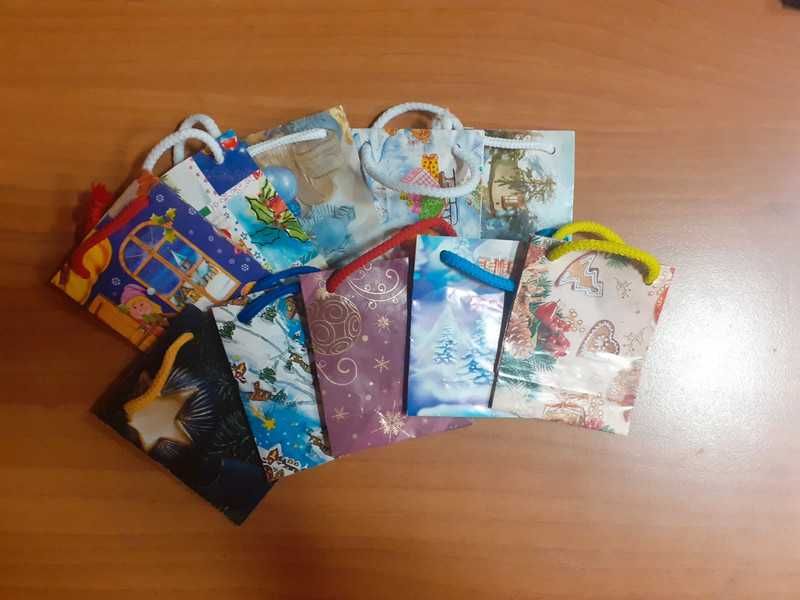 zestaw torebka prezentowa święta mini 10 sztuk