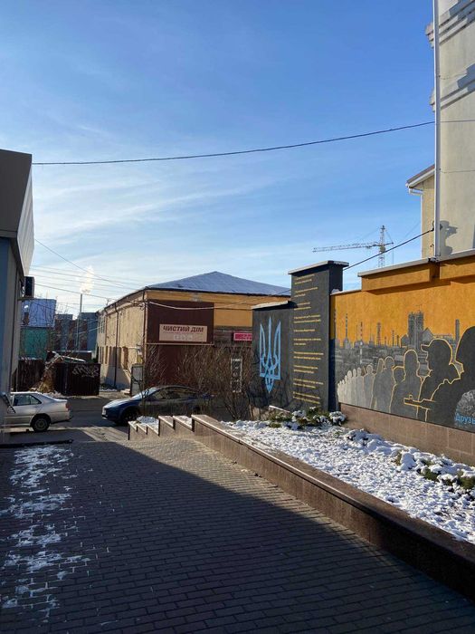Продаж  частини комерційного приміщення в центрі міста