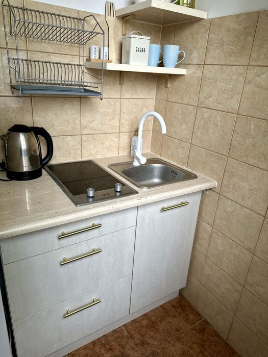 NOCLEGI - KAWALERKA  200 m od starówki  - PROMOCJA