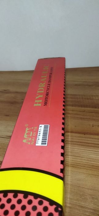 Задній амортизатор скутер універсальний