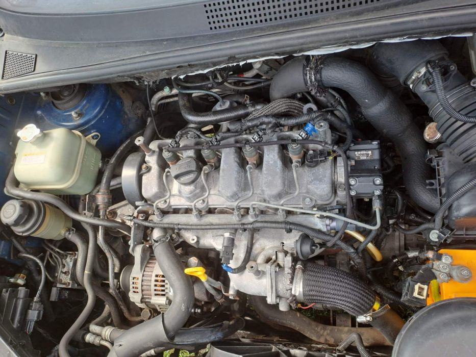 Шрот запчастини розбор Хундай Туксон 2.0дизель 2004рік