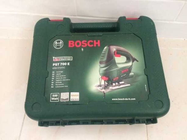 Tico-tico Bosch PST 700E - impecável
