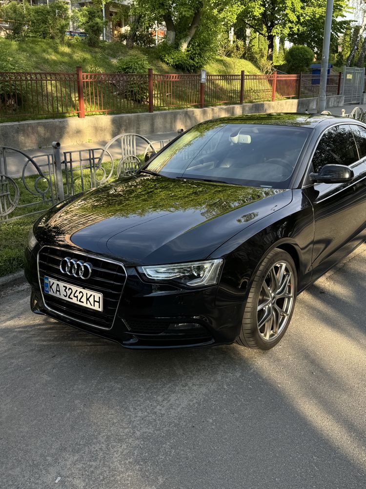 Audi A5 2012 купе