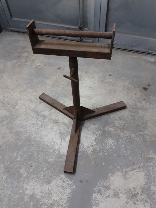 Stojak rolkowy używany