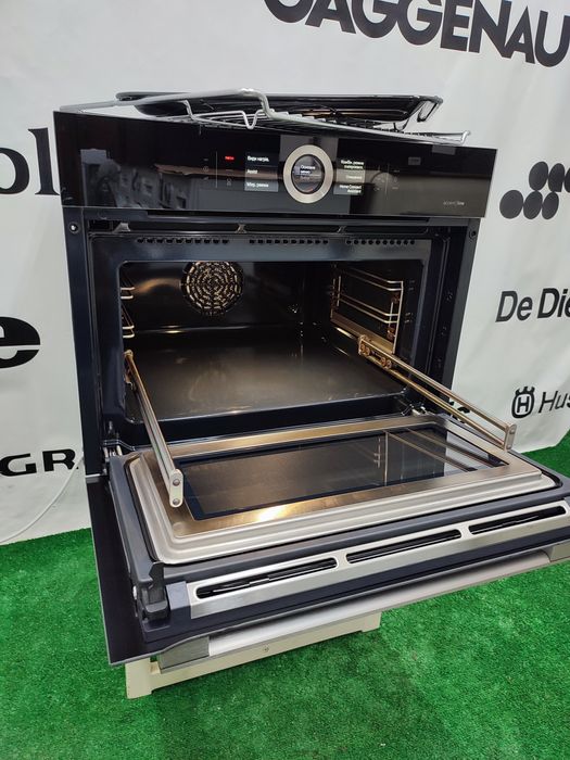 Вбудована малогабаритна духовка з функцією мікрохвильовки Bosch