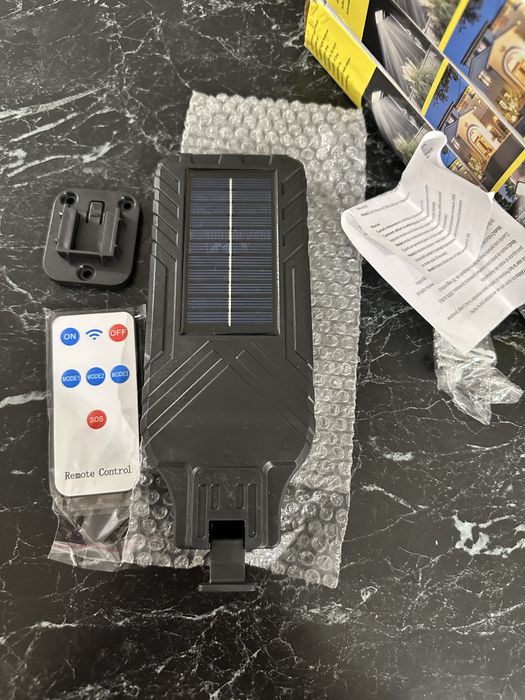 Вуличний LED ліхтар, фонарь на акамуляторі,сонячній панелі