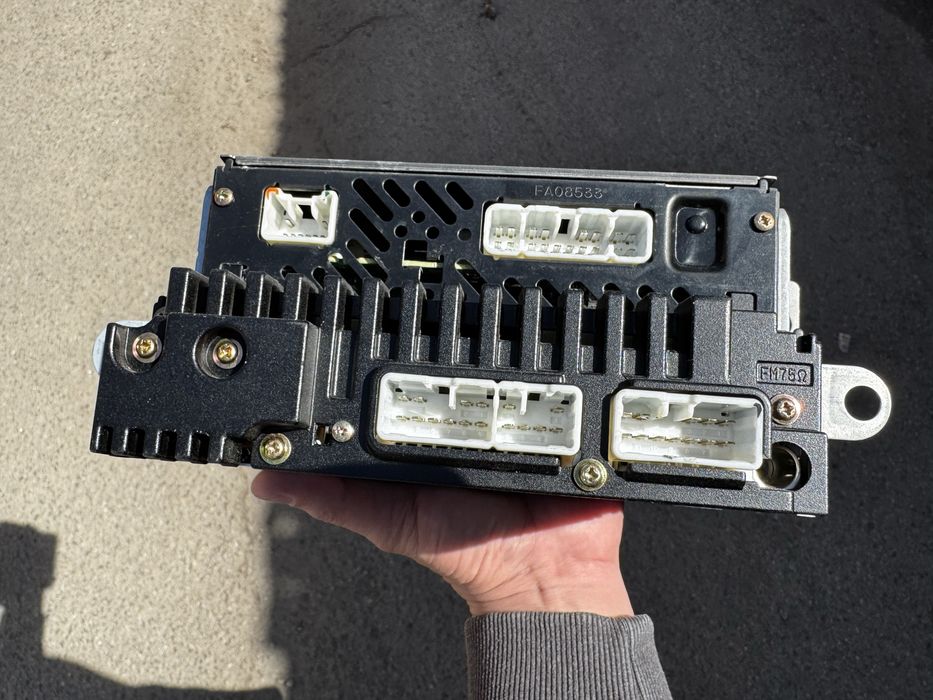 Автомагнітола Тойота РАВ 4 2001 - 2005 ціна 3200 грн.