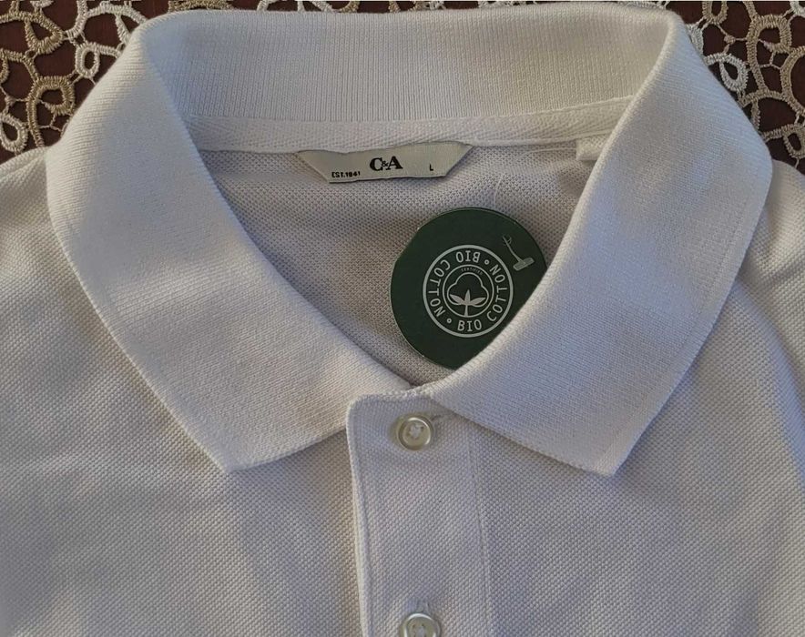 Biała koszulka POLO. Rozmiar L.