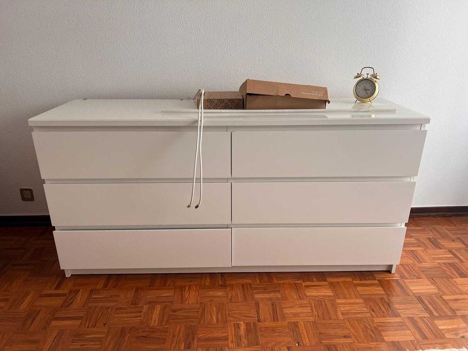 Cômoda 6 gavetas medida 160x78