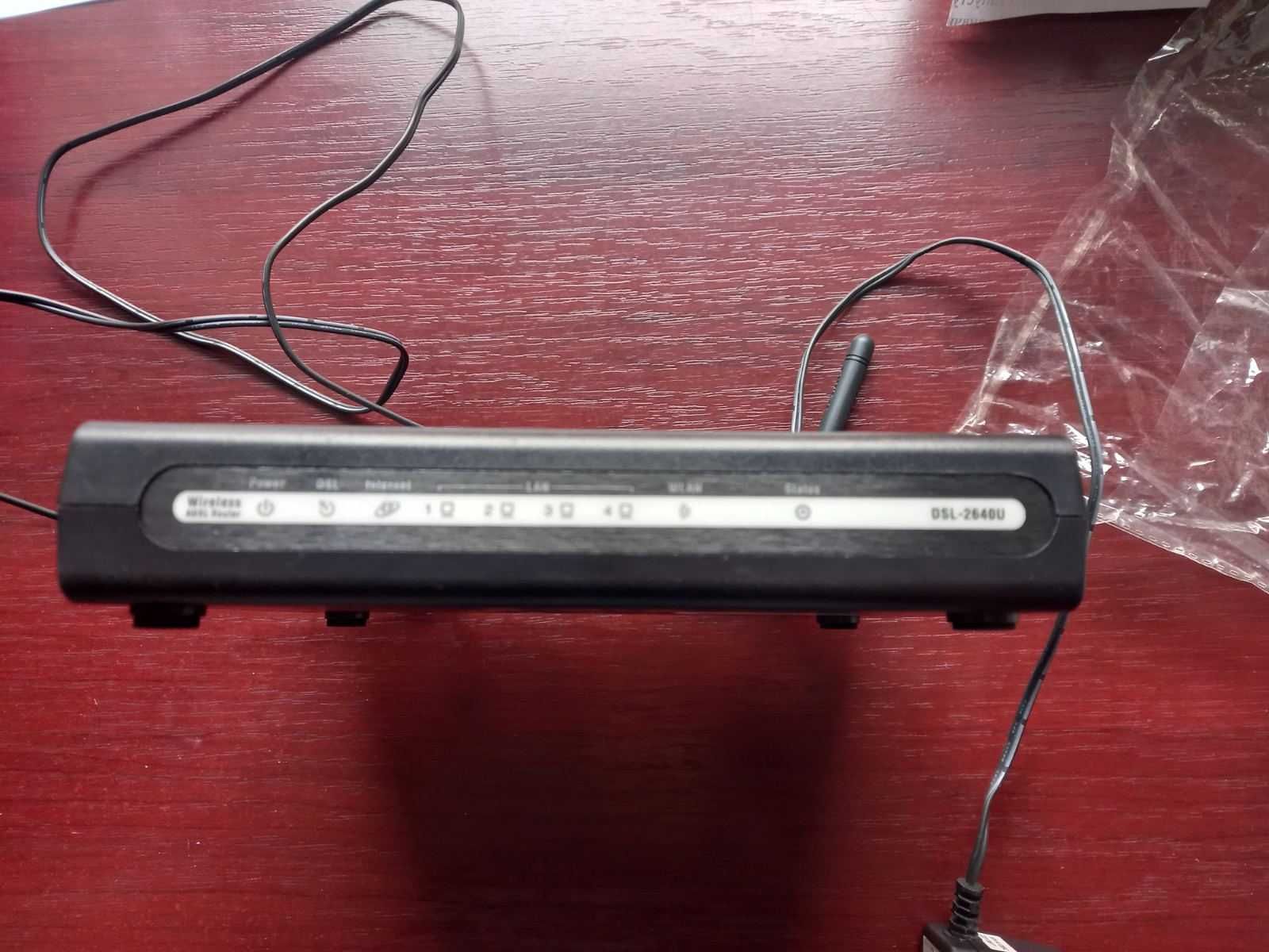 Роутер D Link  D-LINK DSL-2640U p  ADSL-портом i роз,ємом RJ-11