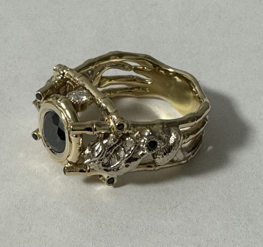 Золотое кольцо с бриллиантами 1,2 ct