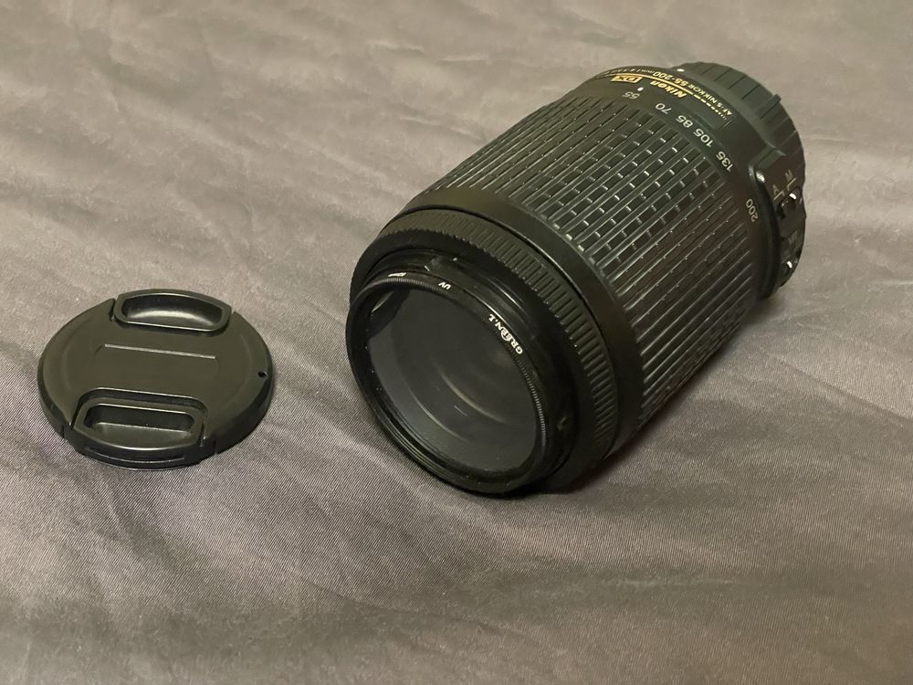 Обʼєктив Nikon Nikkor 55-200 mm 4.0-5.6f AF-S