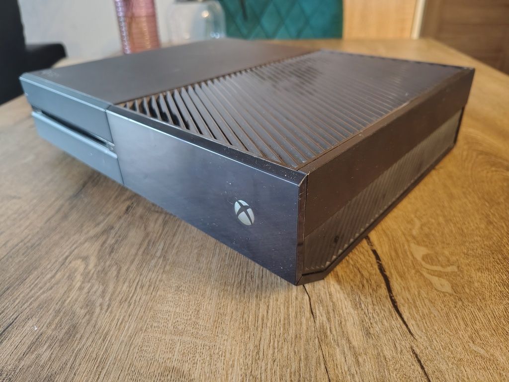 X-box one + kinect + pad