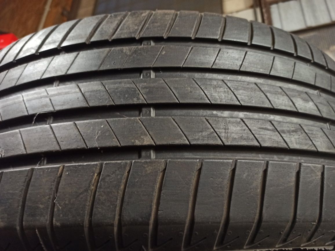015 TSM Para Opon 235/50R19 99V Bridgestone Turanza T005 Rok 21